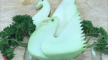 #3 thực hành tỉa thiên nga trên miếng đu đủ và cách trang trí trên đĩa