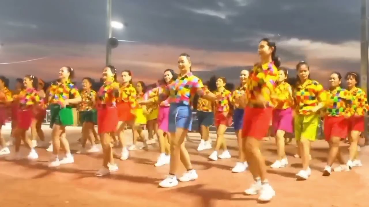 #ไลน์เเดนซ์  เพลงคืนทิ่มเม่า ขอบคุณศิลปิน เอกชัย ศรีวิชัย