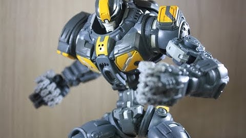 Astrobots Argus Review