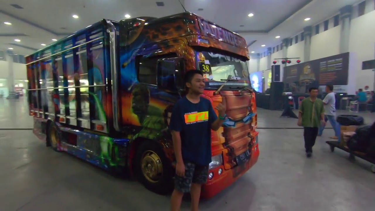 Kontes truk YouTube