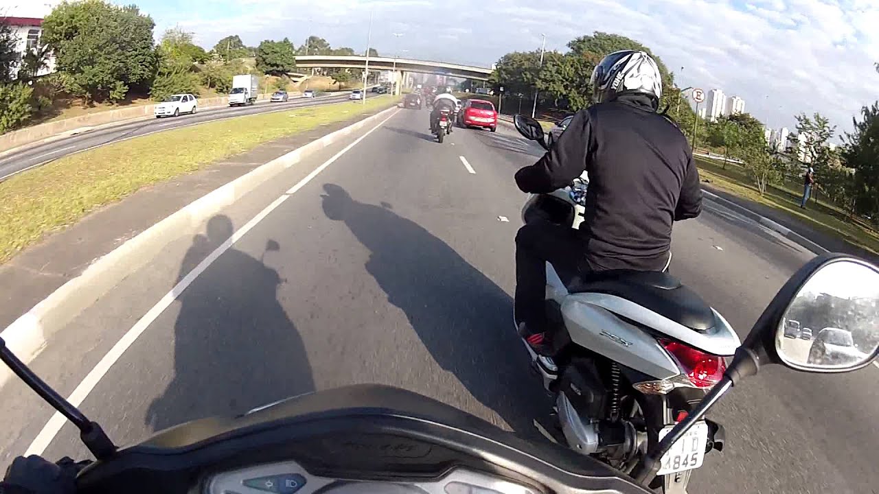 Honda Lead - Indo trabalhar