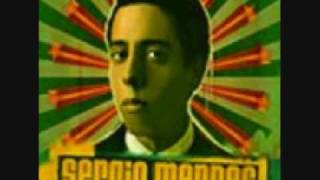 Mas Que Nada - Sergio Mendes Feat The Black Eyed Peas chords