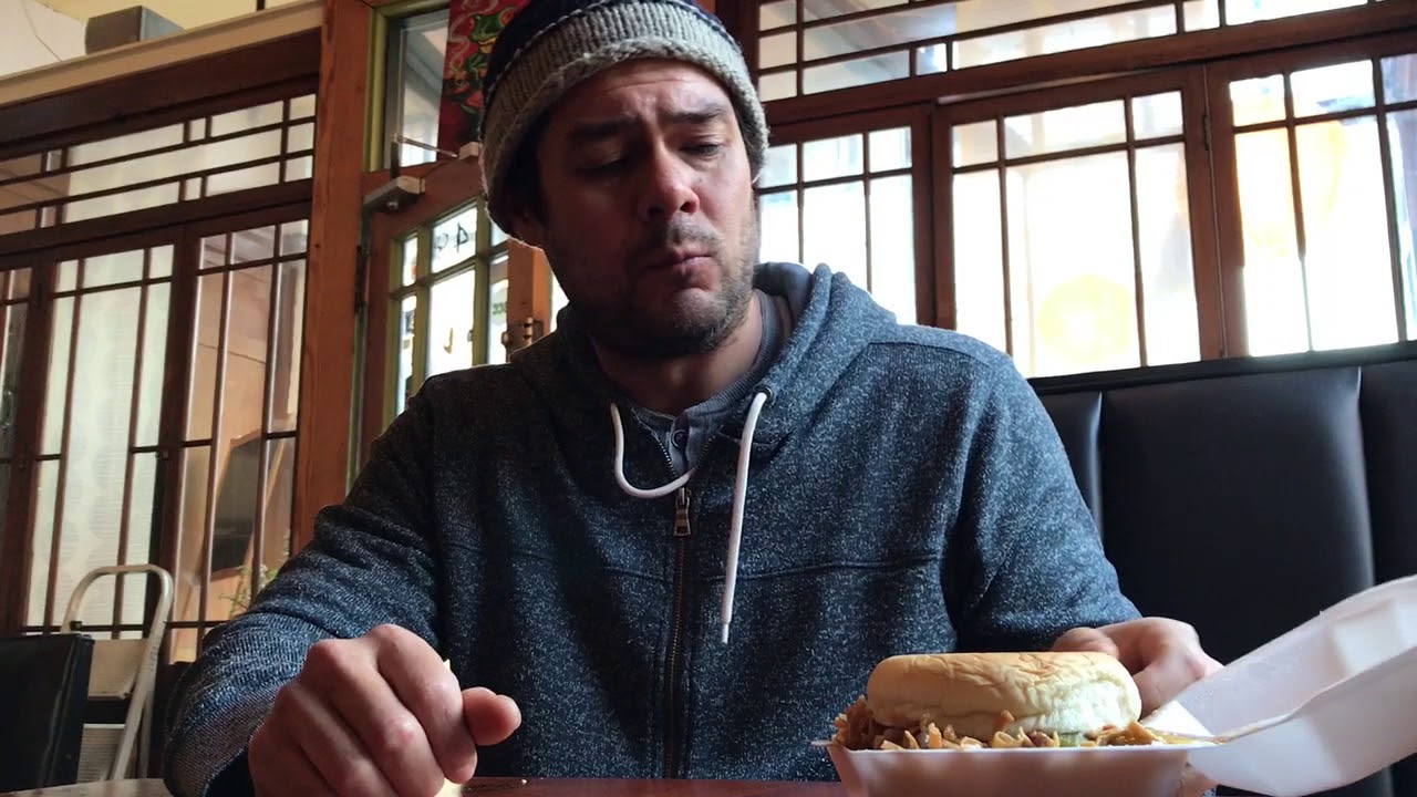 chow mein sandwich 4