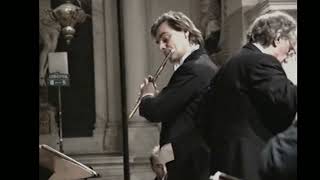Andrea Griminelli plays Vivaldi's Flute Concerto in G Major, Op. 10 No. 4, RV 435 - I° mvt. Allegro