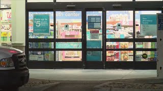 Armed suspect robs Walgreens store in Northwest Fresno