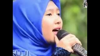 awwalu adella putri  SUKET TEKI OM ADELLA Live pasuruan