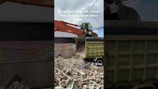 Tangguha acil Jouleha mirip siapa? @acilJouleha #aciljouleha