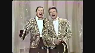 My kind of Town, Hollywood Is - Liberace and Milton Berle