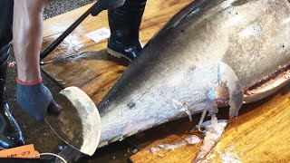 various bluefin tuna sashimi  - Taiwanese street food黑鮪魚美味生魚片切割秀