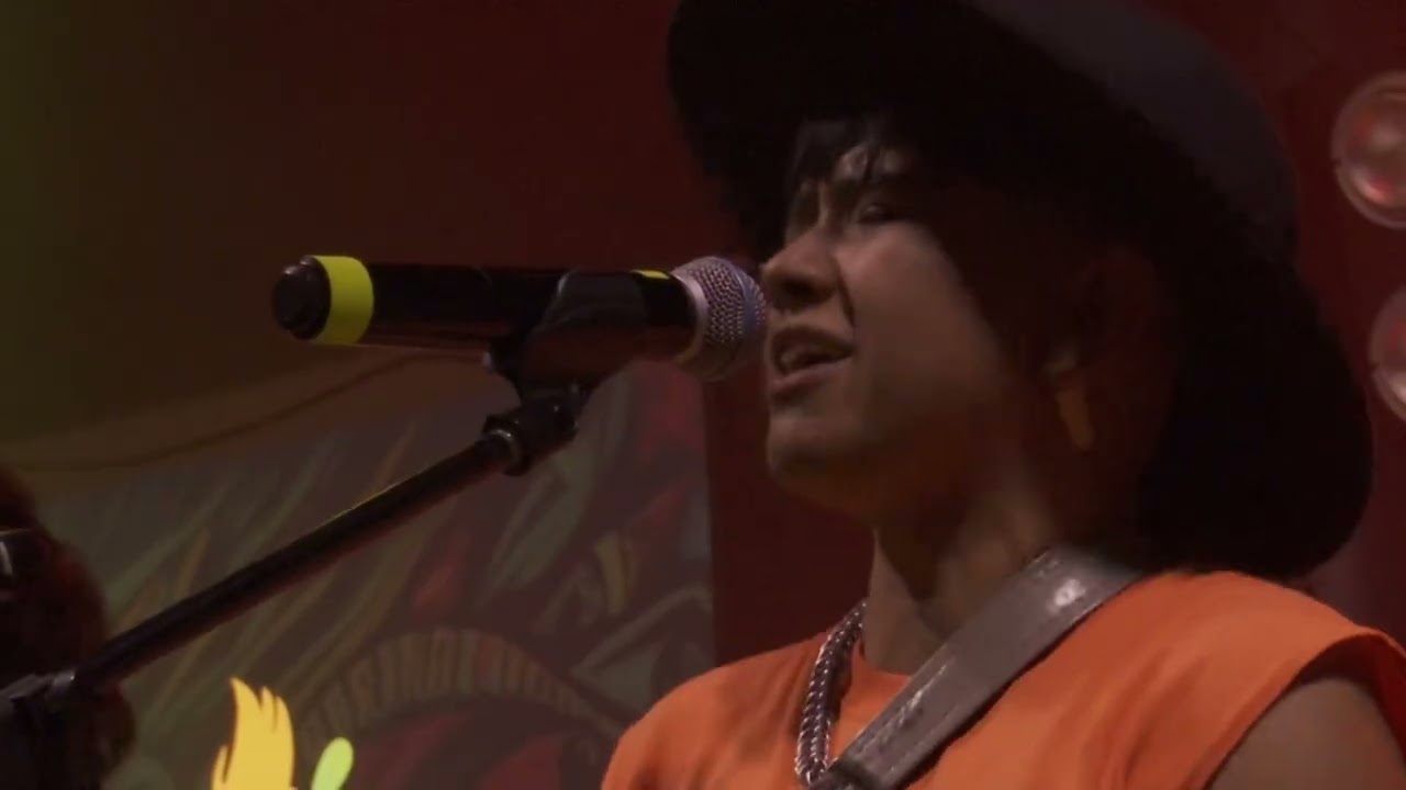 Fania Delena y la Rebelión Rumbera / calle