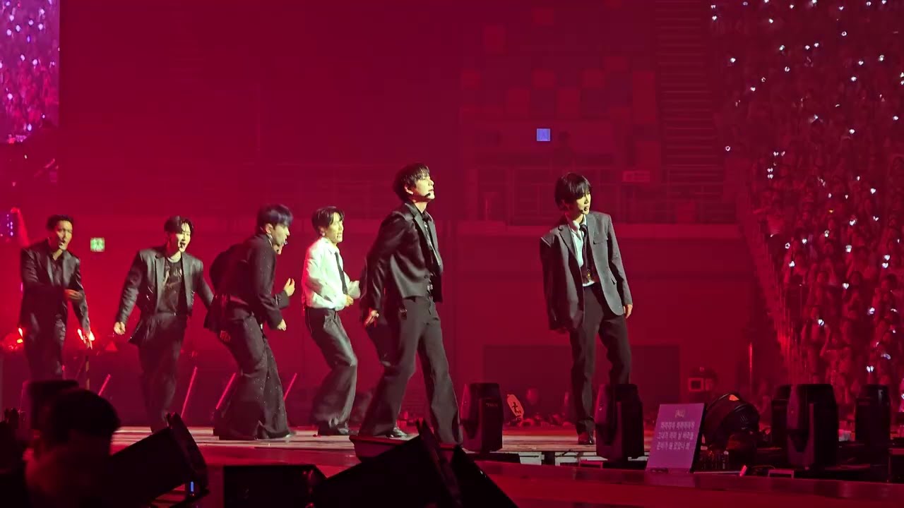 [4K] 250822 Super show 10 in Seoul P27 - Bonamana