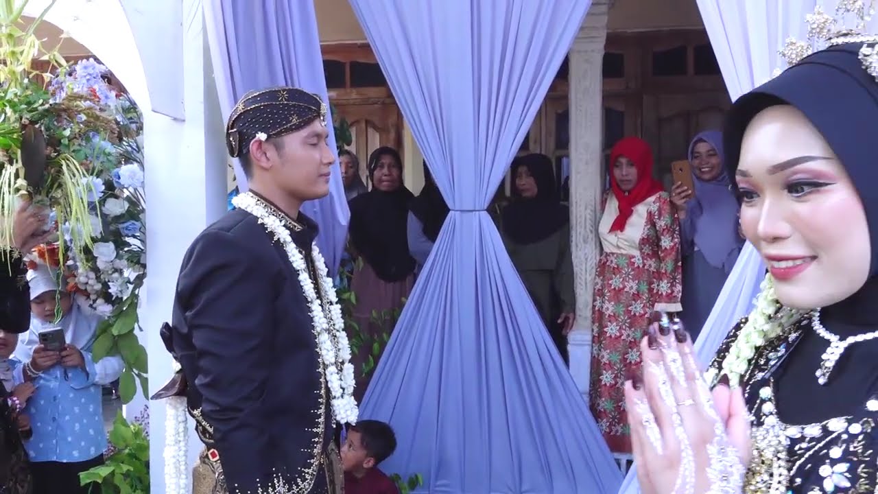 Srokal temu pengantin adat jawa...