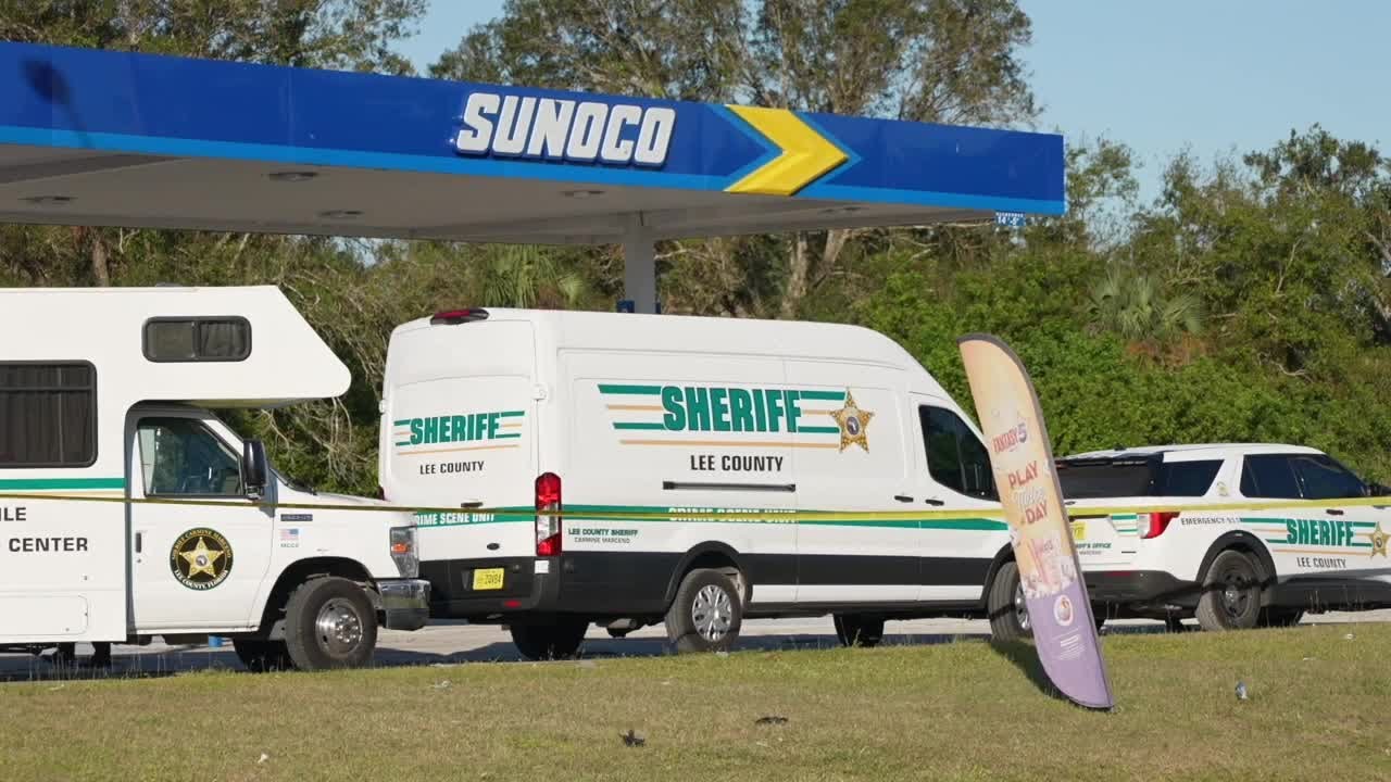 Murder suspect killed by Lee County deputies identified