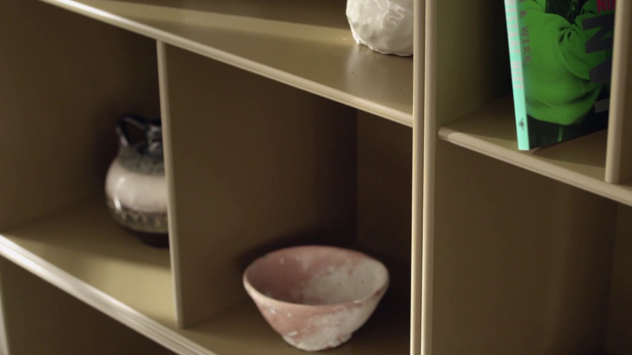 READ⎢Shelf for books and decor⎢Montana Collection IV