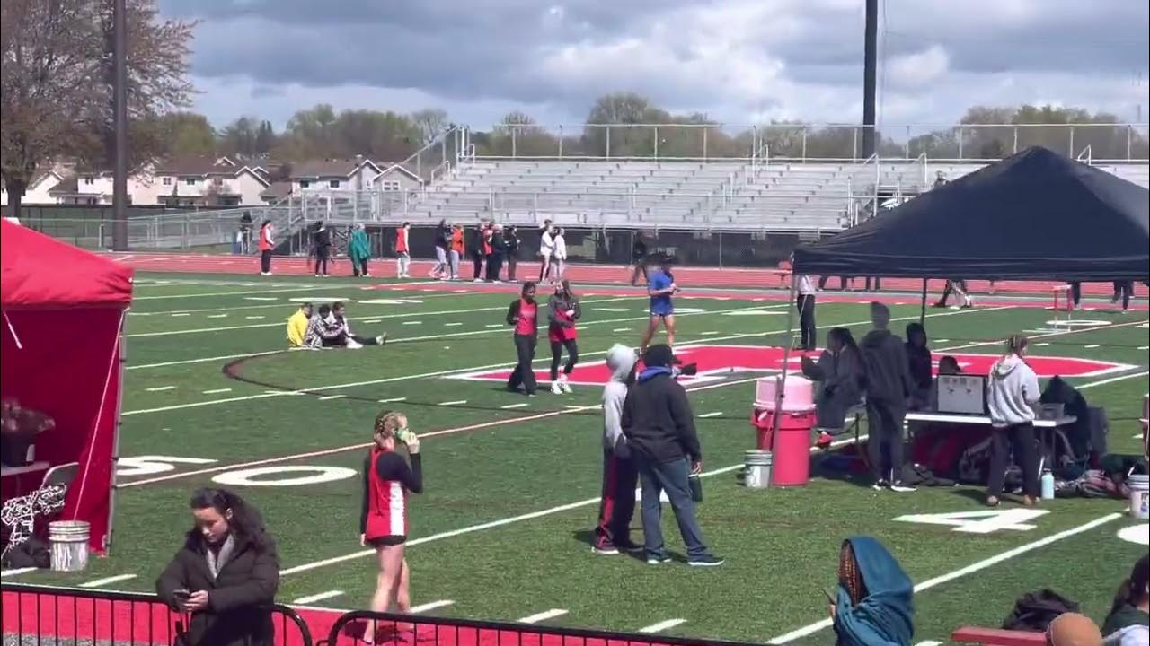 Palatine invite York Girls 4 x 400 relay 4/29/23 Sophia Galiano