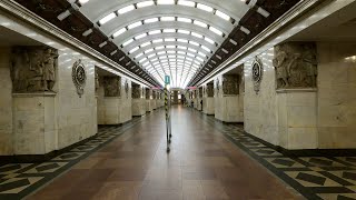 Прогулка по сталинским станциям Петербургского метро. Июнь 2023.