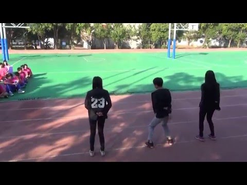 203班創意進場，立新校慶運動會(104.12.11)【FB中學生學後園】