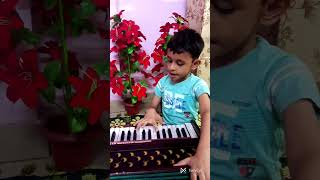 Aayansh try to learn music #viral#trending#shorts🙏❤️👍🕺