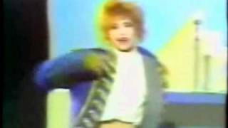 Mylène Farmer Libertine Les Jeux de 20 heures FR3 22 octobre 1986