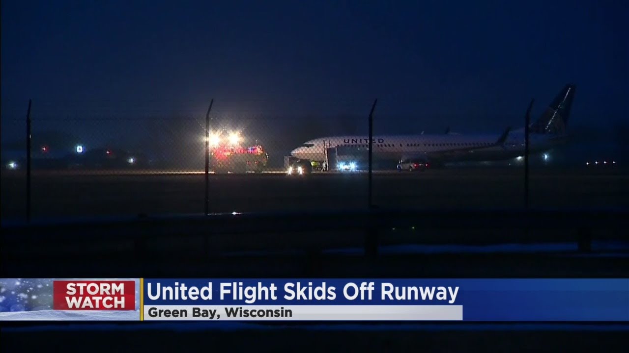 United Flight Goes Off Runway In Green Bay; Flight Was Headed To MSP