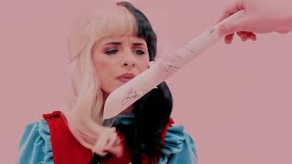 melanie martinez - alphabet boy (1 hour loop)