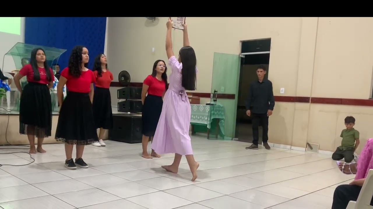 Coreografia Deus da Família ( Ministério sarando a terra ferida)
