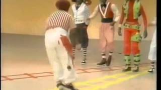 Soul Train 76' - Best Dance Performance - The Lockers!