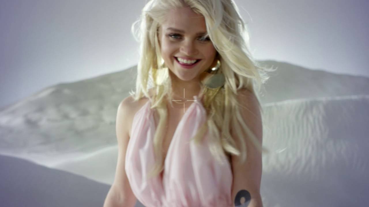 Margaret z hitem „Cool me down” na piaszczystym planie nowego spotu Play