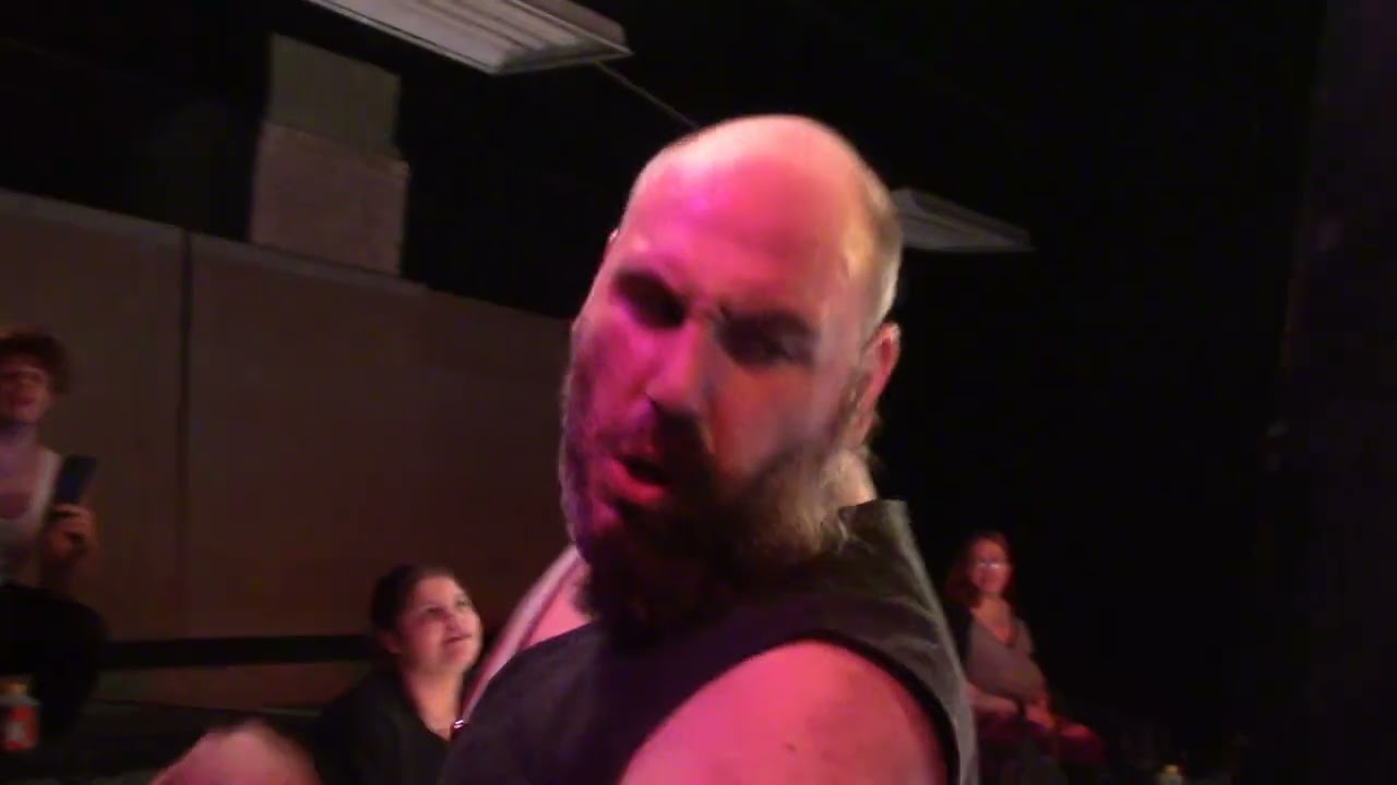 Arawn Conners vs Michaels Amaydo UCW