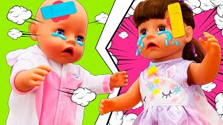 Baby dolls learn how to share toys with friends. Learn good habits with toys. Videos for kids.