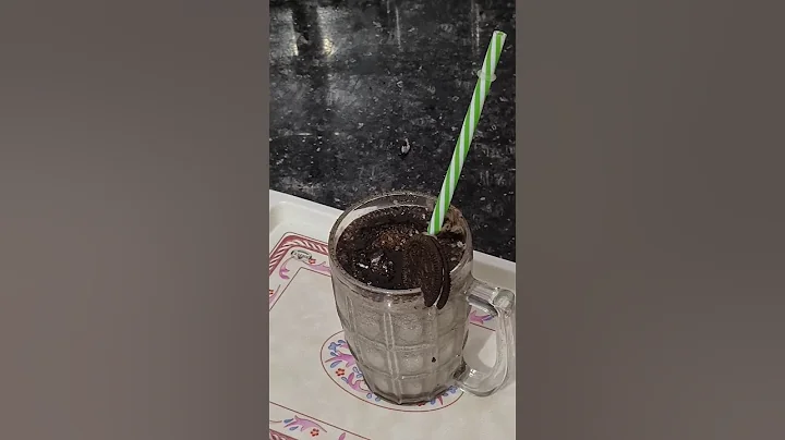 🍫Oreo Milkshake🥛 Asmr cooking #shorts#food #asmr #asmrvideo #asmrfood #milkshake #recipe #shortvideo