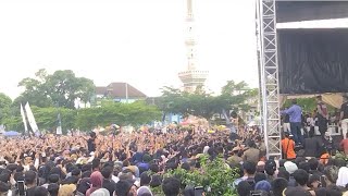 Klebus - Arlida putri new savana live di alun-alun kota Banjarnegara