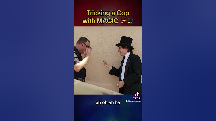 Pt 2 - Magician #PRANKS cop with #MAGIC ✨🎩 #shorts