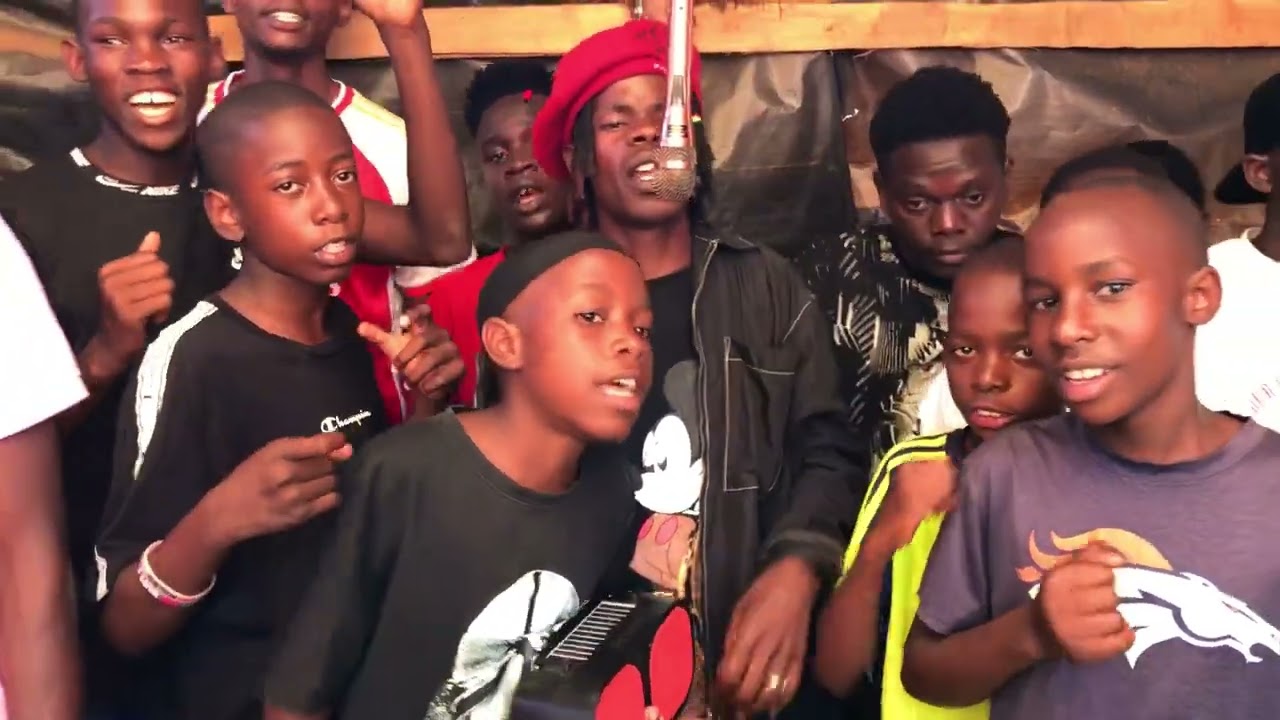 Maama wange - Ashey Signal - Visulizer 