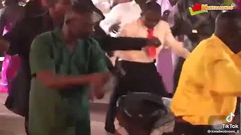 Akrobeto seriously  dancing in church