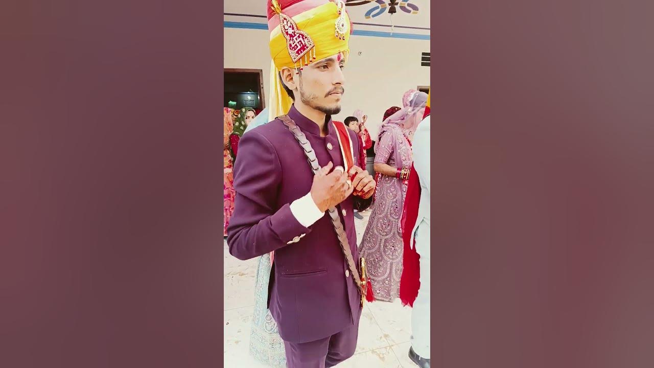 babul ki duaae leti ja