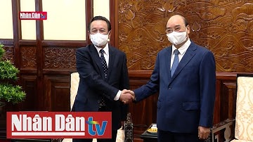 Chủ tịch nước Nguyễn Xuân Phúc tiếp Đại sứ Mông Cổ