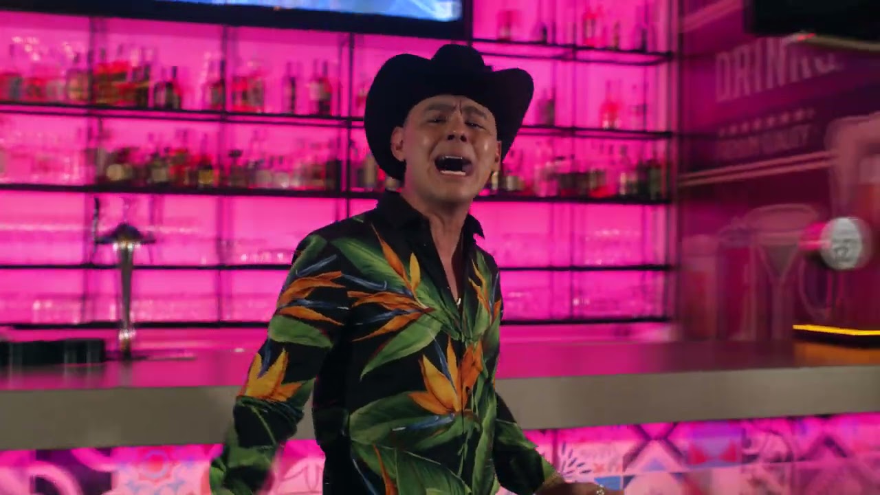 Luis Alfonso Partida "El Yaki" - Loco - (Video Oficial)