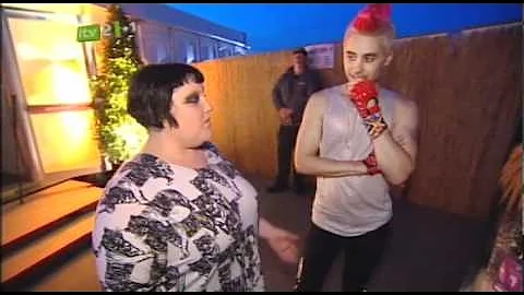 Jared Leto is "picked up" by Beth Ditto