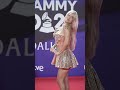 Karol G: su look en los Latin Grammy #latingrammy