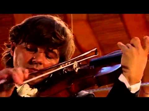 Manrico Padovani / Paganini violin concerto Nr 1, I Allegro Maestoso (cadenza by E. Sauret )