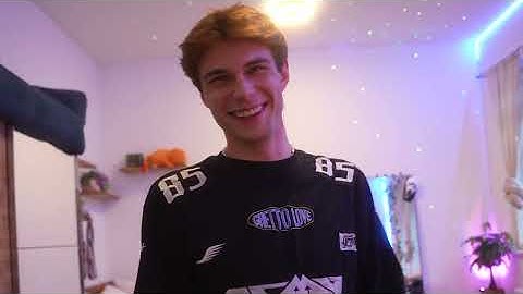 what it’s like to live with TIKTOKERS