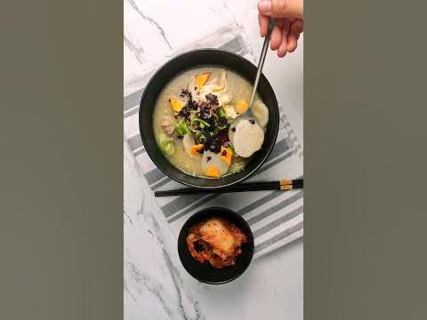 حساء كعك الأرز الكوري 🇰🇷🍲 Korean Seollal (Korean new year)'s dish 