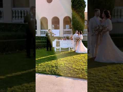 Violinist plays wedding at Marbella Country Club in San Juan Capistrano