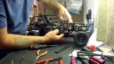 Axial wraith custom build with scx10 axels part 4