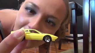 Giantess   Tiny Man Car