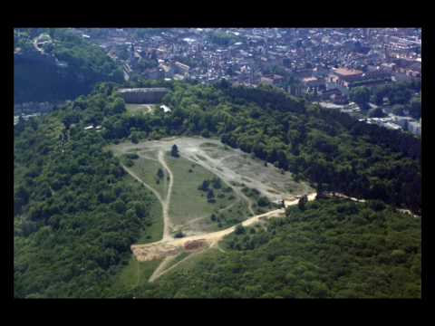 Besanon vue du Doubs  bord d'un Morane Rallye ST 100 F-GPSO de chez Domergue aviation