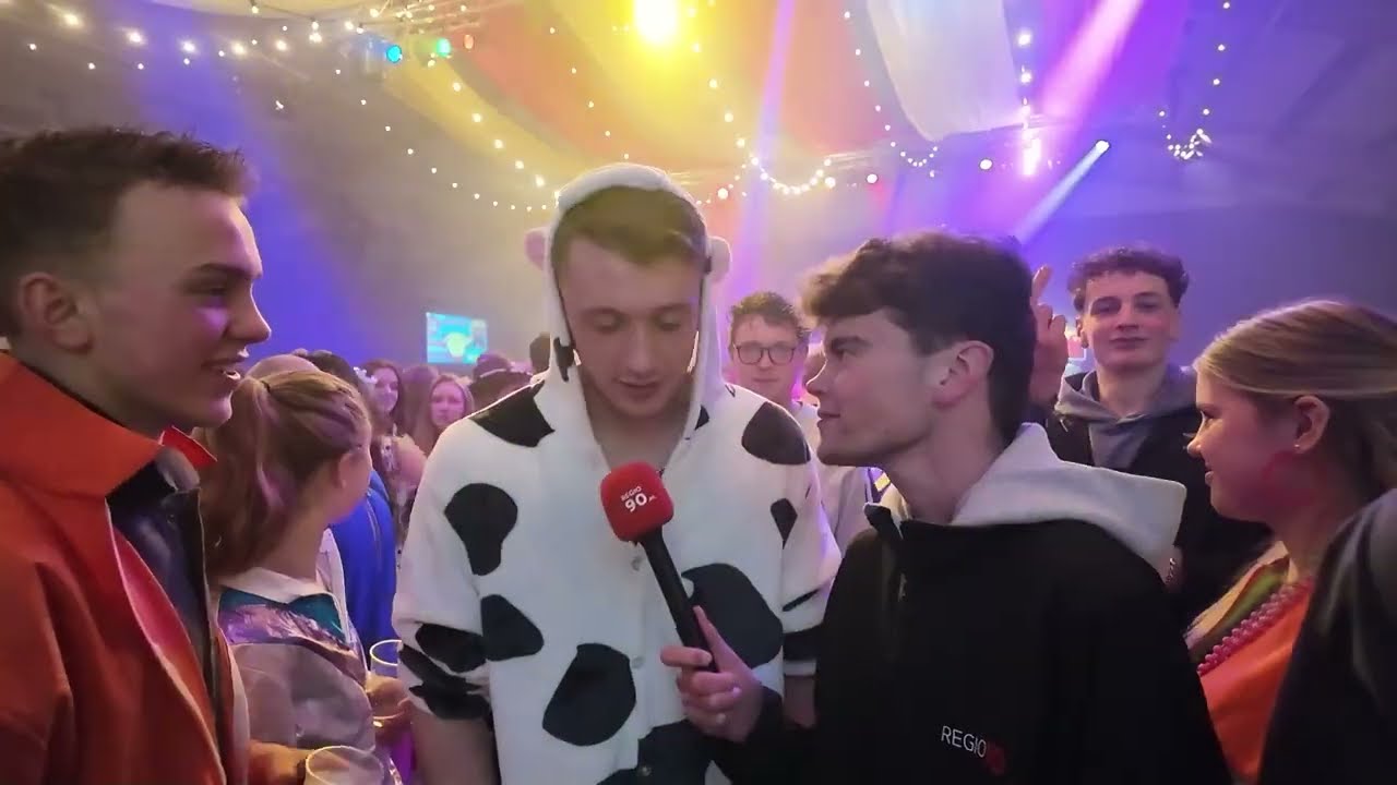 Openingsbal feestelijk afgetrapt in Wijk bij Duurstede