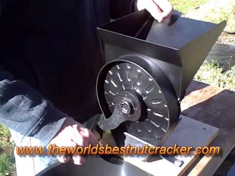 Details about / Nut Cracker Machine Splitter Tool Breaker Pecan Walnut Almond Hand Crank Nuts