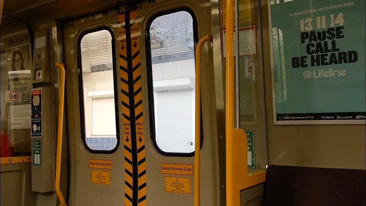Queensland Rail Electric multiple unit (EMU 55) Sunnybank to Kuraby (Beenleigh train) YouTube